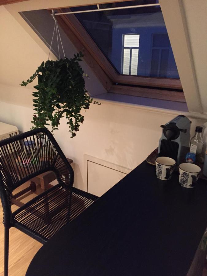 Brugge'S House Of Friends Apartamento Exterior foto